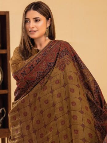 Kumash By Waresha Vol 04 KW-15-03-01