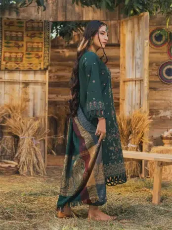 Mahrosh by Celts Vol 3 MCD-05-2 – Back View of Lady Wearing Green Dhanak Suit