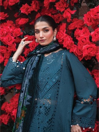 Nazakat by Mahnur - Aven-02-01