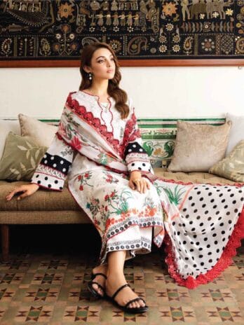 Range By Charizma Vol 2 CRN4-15 -3, Bianca color, embroidered chiffon dupatta close-up.