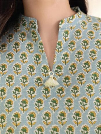 Sapphire Printed Khaddar D-01 -3, Aqua color, close-up of digital printed khaddar dupatta.