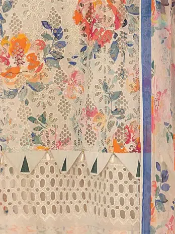 Amelle by Aalaya D-09-03-01