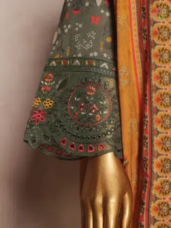 Riwayat Embroidered Airline Style E-54-04-01