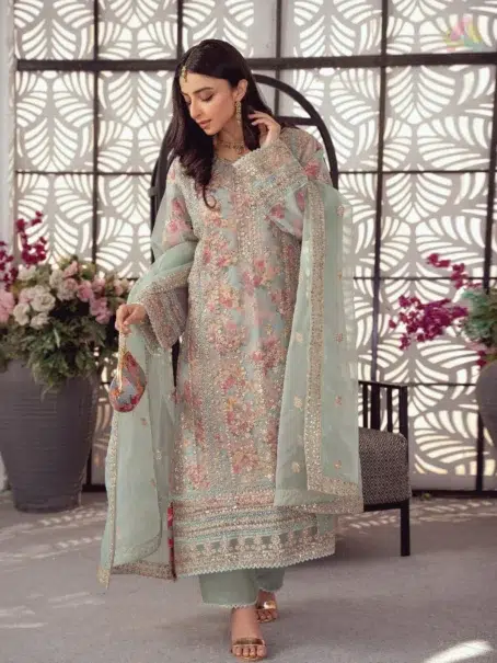 Bint-E-Noor Seraphina Stitched D-04-01- Front view of Seraphina D-04 stitched organza suit by Noori Fabrics