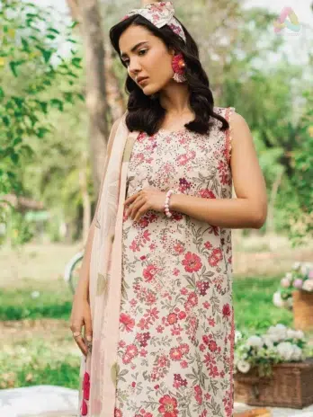 Close-up of intricate embroidery and fabric detail on Cinq Summer Cocktail Florique, part of Cinq clothing and Cinq Eid collection 2025