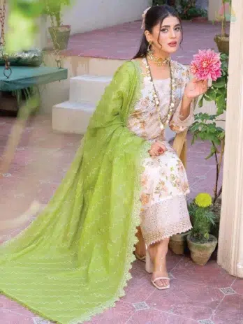 Close-up of embroidery on Lawnkari By Riaz Arts 2004 shirt