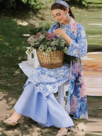 Close-up detail of embroidered zari fancy lawn dupatta and fabric quality – featured in Gulljee Eid collection 2025.