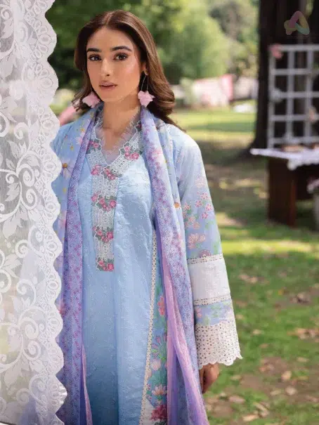 Close-up of Schiffli embroidery and lace neckline on Rajbari D-04