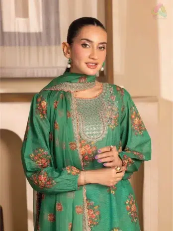 Close-up of neckline and lace in Saraab by Brenish D-02 highlighting intricate sequin embroidery and high-quality lawn fabric.