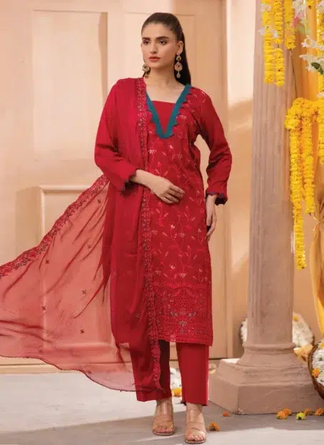 Front Image: Front view showing jaal and daman embroidery on bana dora lawn shirt from Zerlin by DOR D-02 with traditional patterns