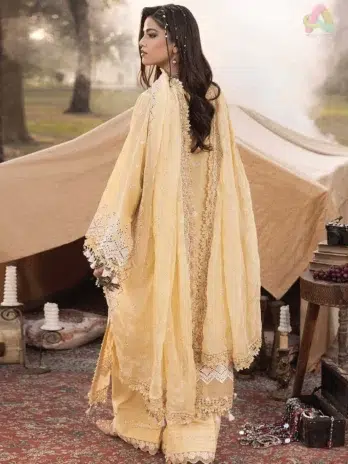 Back side of the Adan’s Libas 3030 suit featuring schiffli embroidered lawn for a graceful and traditional summer look