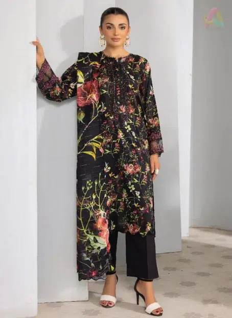 Front view of Phool Kaliyan by Gulljee D-10 showing digital lawn fabric with elegant neck embroidery and organza embroidered bunch