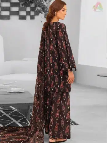 Back of Zavi by Brenish D-07 showcasing digitally printed Bana Dora lawn for a soft, breathable, and perfectly coordinated seasonal style