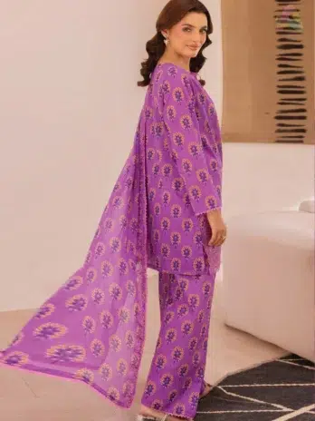 Back side of Zavi by Brenish D-09 showing soft, digitally printed Bana Dora lawn for a breathable, coordinated seasonal look