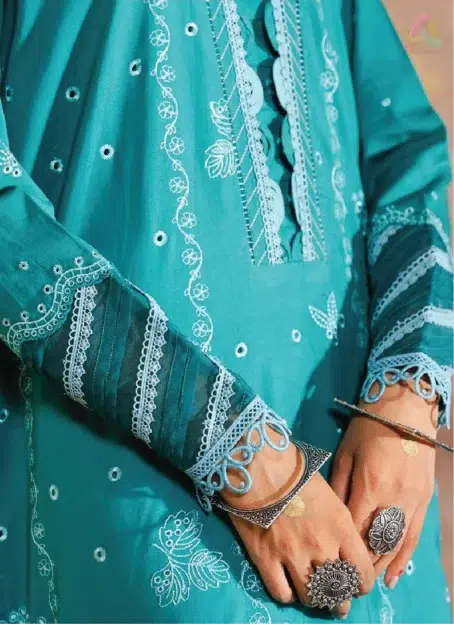 Close-up detailing of chikankari embroidery on the lawn shirt of Zellbury Chikankari Vol 3 D-03 from Zellbury New collection