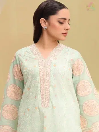 Close-up of neckline and sleeve design on Zellbury D-01 highlighting print detailing and fine stitching on premium lawn fabric