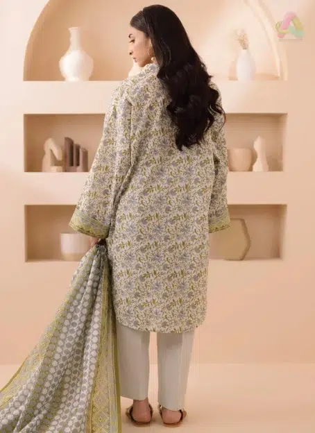 Back side of Zellbury D-12 2-piece lawn suit featuring stylish digital patterns on breathable fabric from Zellbury New collection