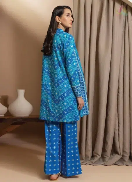 Back design of Zellbury D-15 featuring elegant print details on lawn fabric, part of the vibrant Zellbury clothing 2025 lineup.