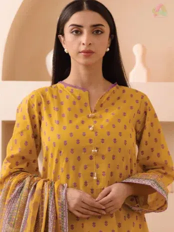 Close-up of D-19’s fabric showing fine digital print on lawn shirt and dupatta, representing premium quality from Zellbury clothing