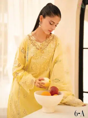 Complete view of Jahaan by Rajbari Oriya 6-A embroidered lawn 3-piece suit with block printed dupatta and cotton trouser from Rajbari lawn 2025 collection.