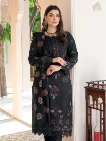 Close-up embroidery details of Jugnoo By Riaz Arts Vol 2 D-06, highlighting fine craftsmanship and premium Riaz Arts fabrics.