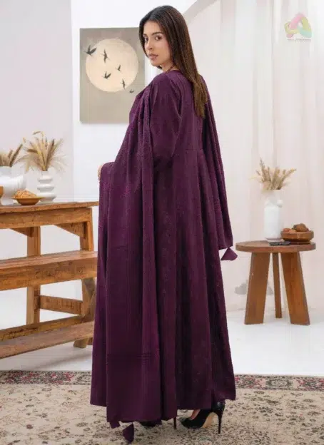 Elegant back design of Libaas By Mahay ART-01 with zari jacquard fabric, highlighting fine craftsmanship from Mahay clothing.