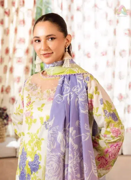 Close-up of Mahi Nur by Brenish Vol 1 D-01 highlighting organza embroidered bazu lace and fine quality digital print on soft lawn fabric.