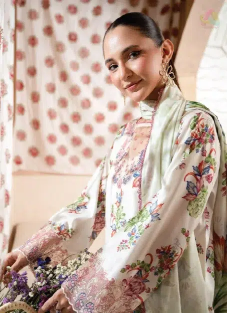 Close-up of Mahi Nur by Brenish Vol 1 D-04 highlighting embroidered organza lace, premium digital print, and rich Brenish fabrics quality.