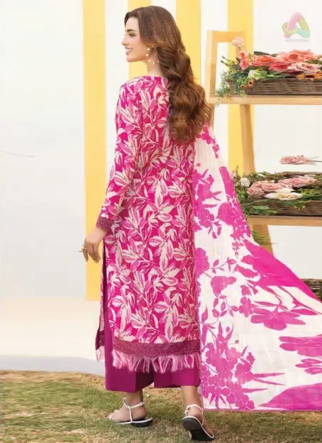 Back side of Mishaal by Gulljee D-04 featuring a matching digital printed lawn design from Gulljee's 2025 summer lawn collection