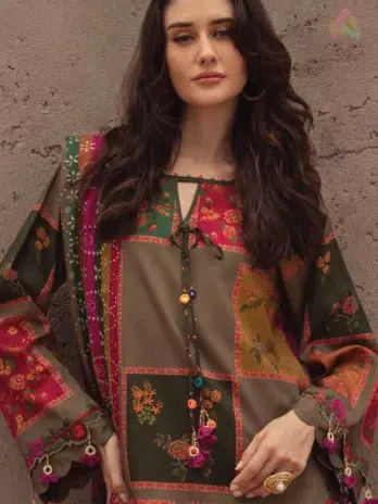 Close-up of C-Print by Charizma CPW5-03 showing printed linen shirt pattern, fabric detail, and finishing of the Irish linen shawl.