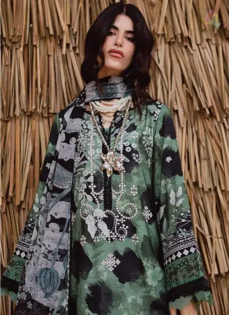 Close-up of Gardenia By Nureh NWG-86 embroidery on viscose slub linen shirt highlighting detailed craftsmanship from Nureh New Collection 2025.