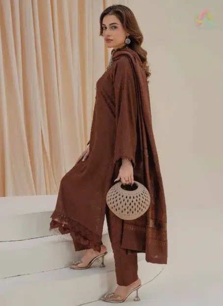 Libaas by Mahay Vol 2 ART-02 complete 3-piece women’s outfit with zari jacquard shirt, velvet jacquard shawl, plain trouser, Mahay new collection 2025.