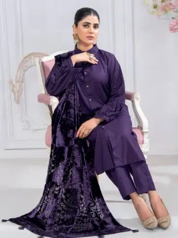 Pahali by Riaz Arts D-04 complete 3-piece suit display with Dhanak Zari Wool Shirt, Velvet Shawl, and Plain Trouser in luxury winter style.