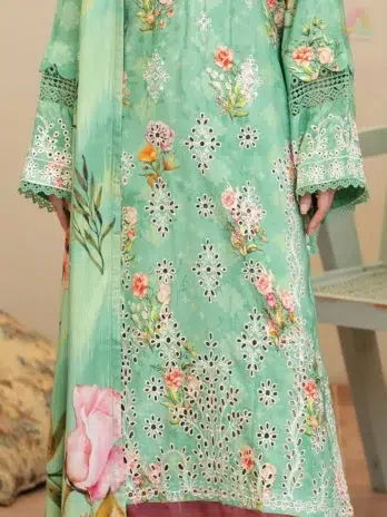 Close-up embroidery details of Tazeen by Johra JW-177 shirt, crafted from Staple Slub fabric with Johra’s signature style from Johra clothing.