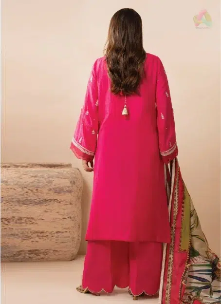 Zellbury by Al-Rahim Textile D-02 back view showing dobby lawn embroidery details and cambric trouser from Zellbury Fabric Collection.