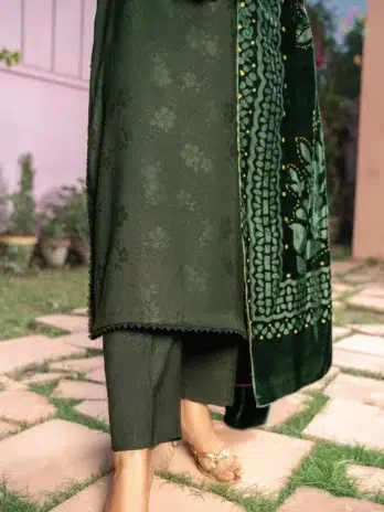 Full outfit of Anarkali By Mahay A-02 featuring fancy zarri jacquard shirt, plachi shawl, and plain trouser from Mahay New Collection.