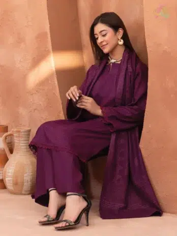 Rang E Mehfil By Mahay Vol 2 D-04 full outfit featuring peach shirt, velvet jacquard shawl, and plain trouser.