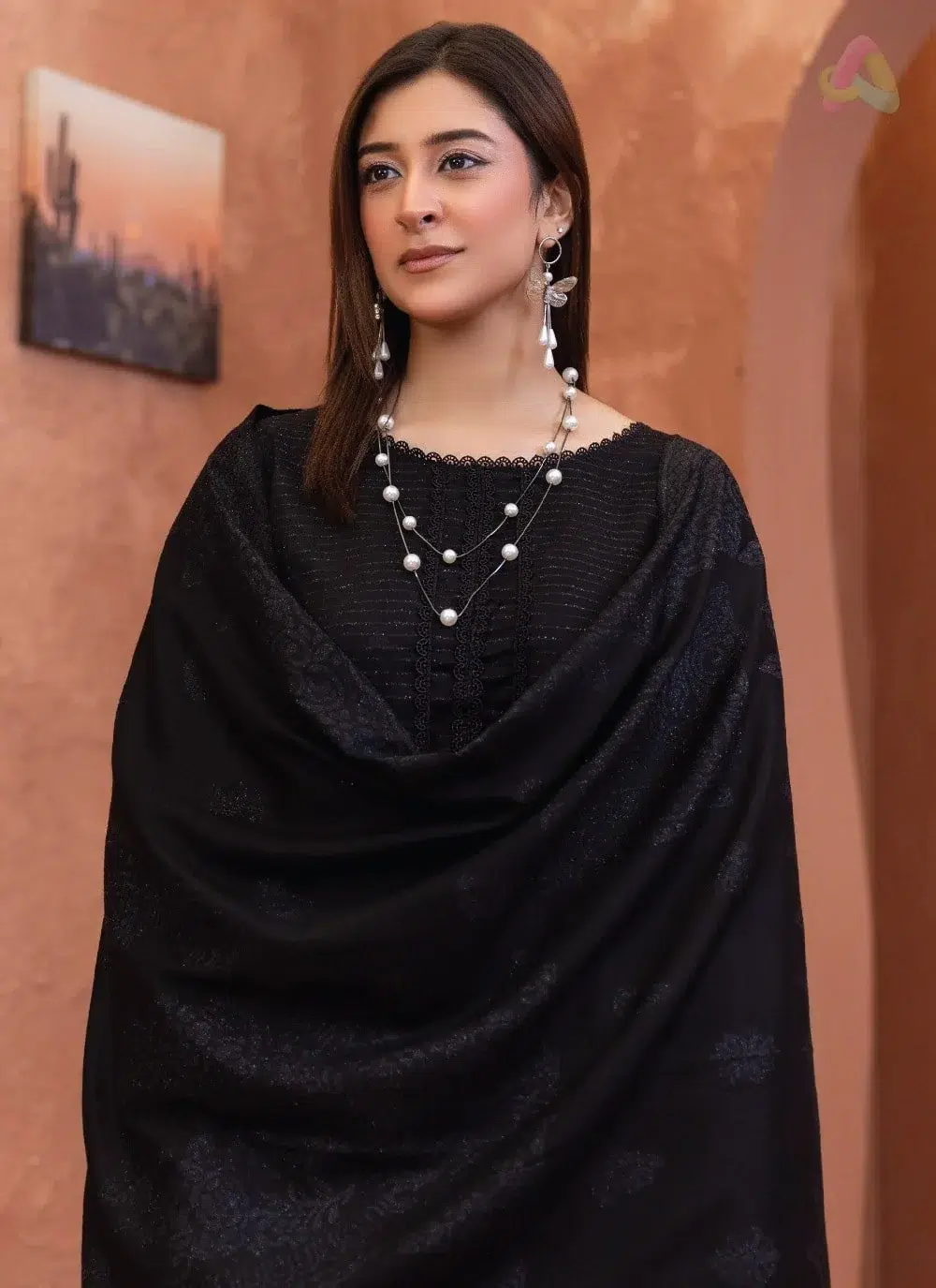 Rang E Mehfil By Mahay Vol 2 D-05 3 Rang E Mehfil By Mahay Vol 2 D-05 close-up showing detailed fabric texture and jacquard shawl craftsmanship.