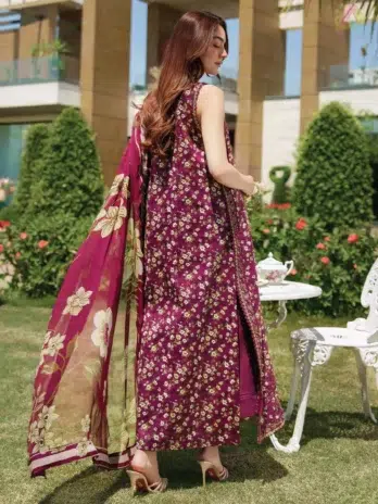Back Image: Digital printed lawn back design of Sunset Muse By Izel Solia